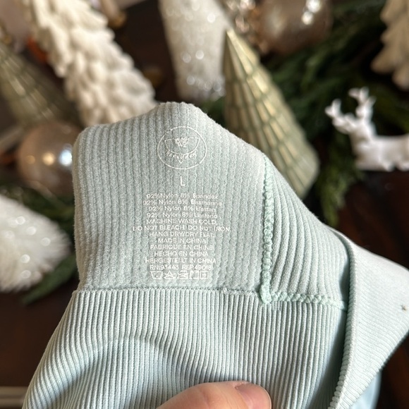 Honeydew ribbed Large lounge sleep bra - Picture 2 of 2